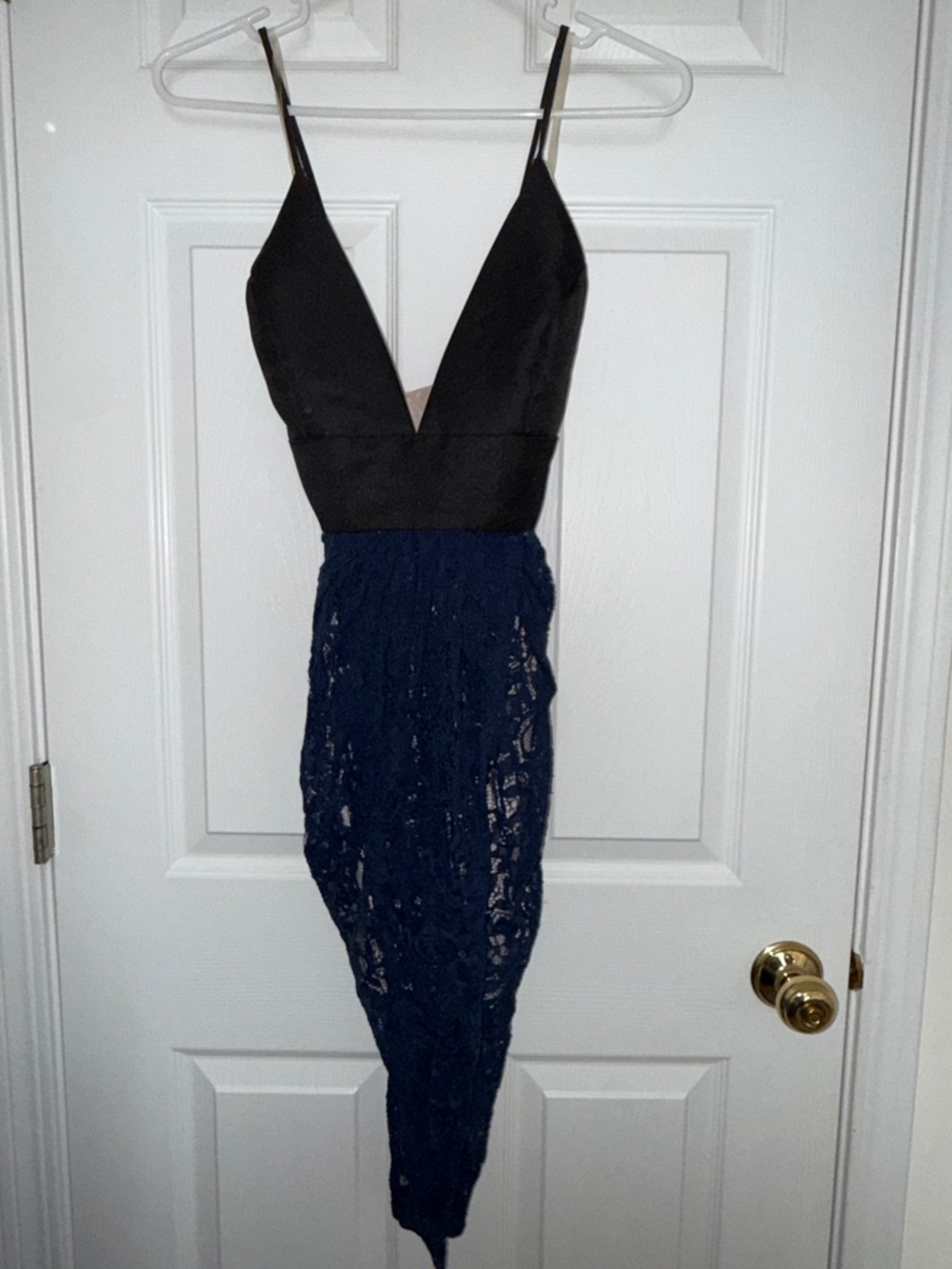 AKIRA Black Bodice One-Shoulder Lace Midi Dress